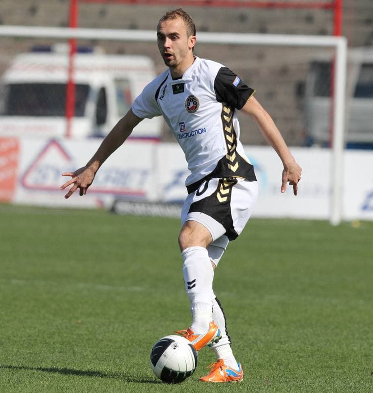 Football. Bytom Ekstraklasa. Polonia Bytom - Polonia Warszawa. 16.04.2011