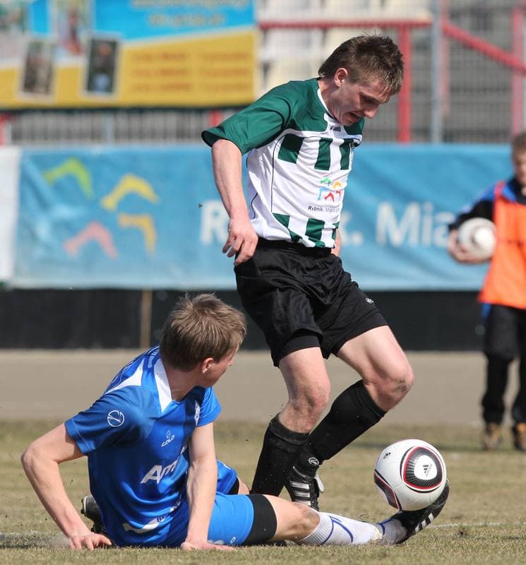 Football. II liga. ROW Rybnik - Baltyk Gdynia. 18.03.2012