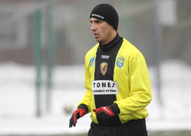 Football. Sparing. Ruch Radzionkow - LZS Piotrowka. 19.02.2011