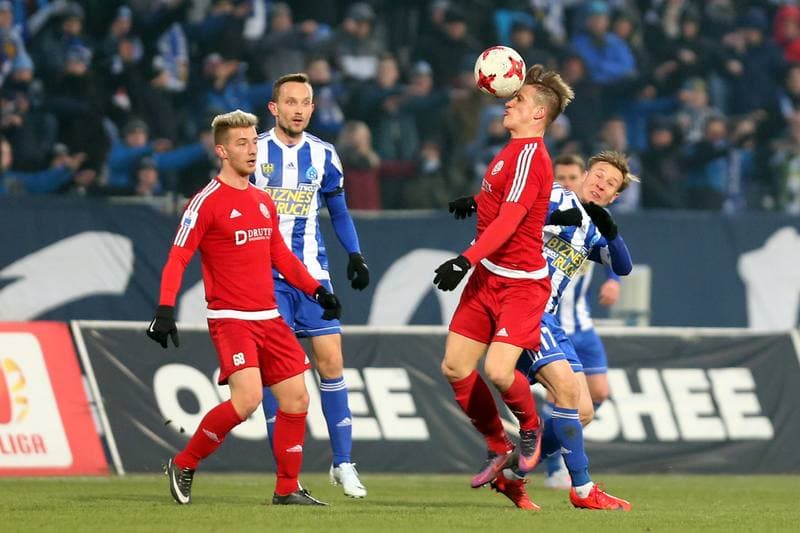 Football. Nice I Liga. Ruch Chorzow - Drutex-Bytovia Bytow. 04.03.2018