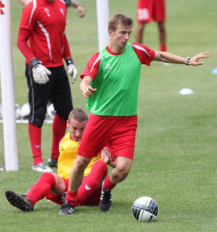 Football. Gornik Zabrze. Training. 11.01.2011