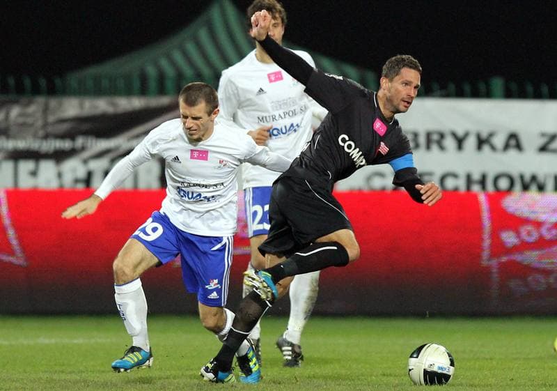 Football. T-Mobile Ekstraklasa. Podbeskidzie Bielsko-Biala - Cracovia Krakow. 14.10.2011