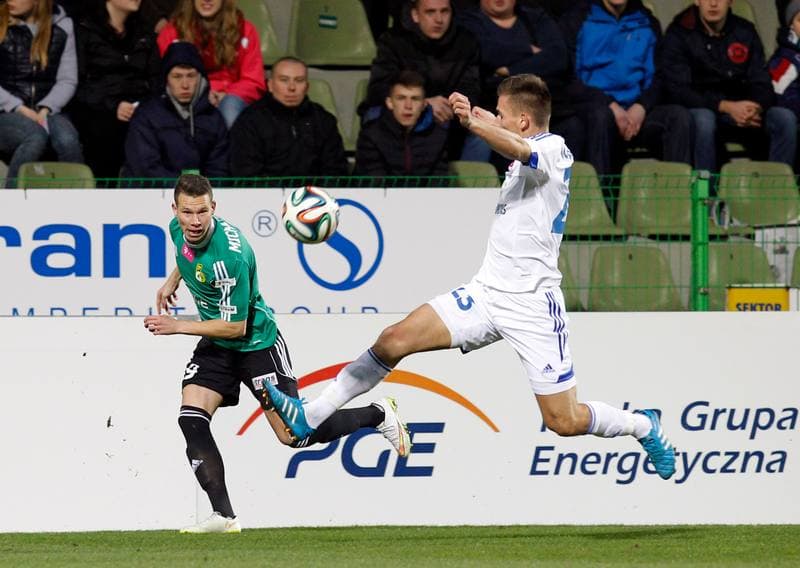 Football. T-Mobile Ekstraklasa. GKS Belchatow - Ruch Chorzow. 16.03.2015