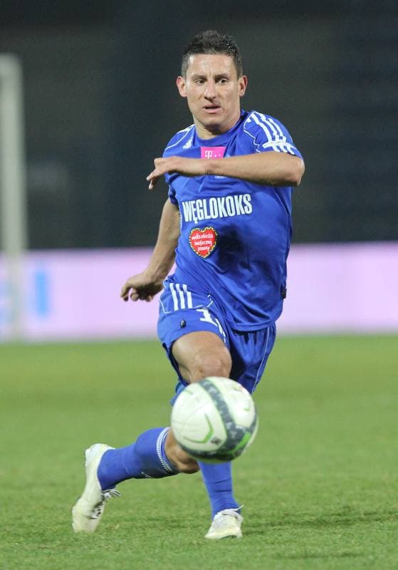 Football. T-Mobile Ekstraklasa. Ruch Chorzow - Wisla Krakow. 25.03.2012