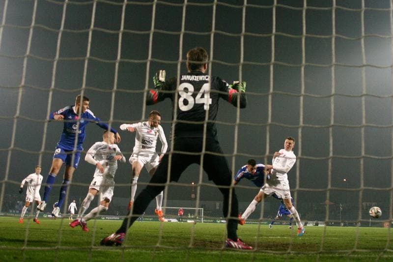 Football. PKO BP Ekstraklasa. Ruch Chorzow - Pogon Szczecin. 02.10.2015