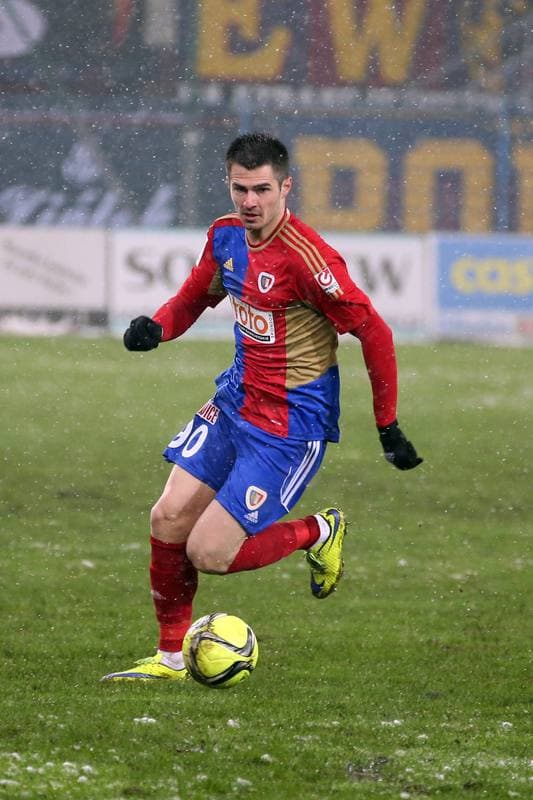 Football. Ekstraklasa. Piast Gliwice - Pogon Szczecin. 19.02.2016