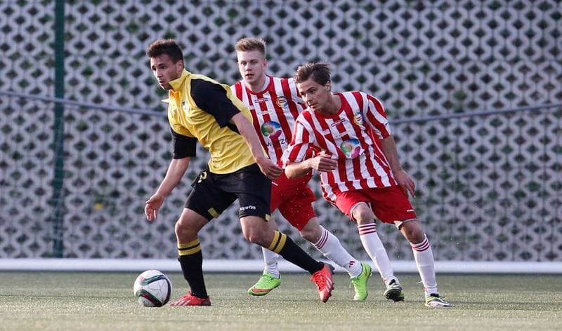 Football. IV Liga. GKS II Katowice - Szczakowianka Jaworzno. 12.04.2015