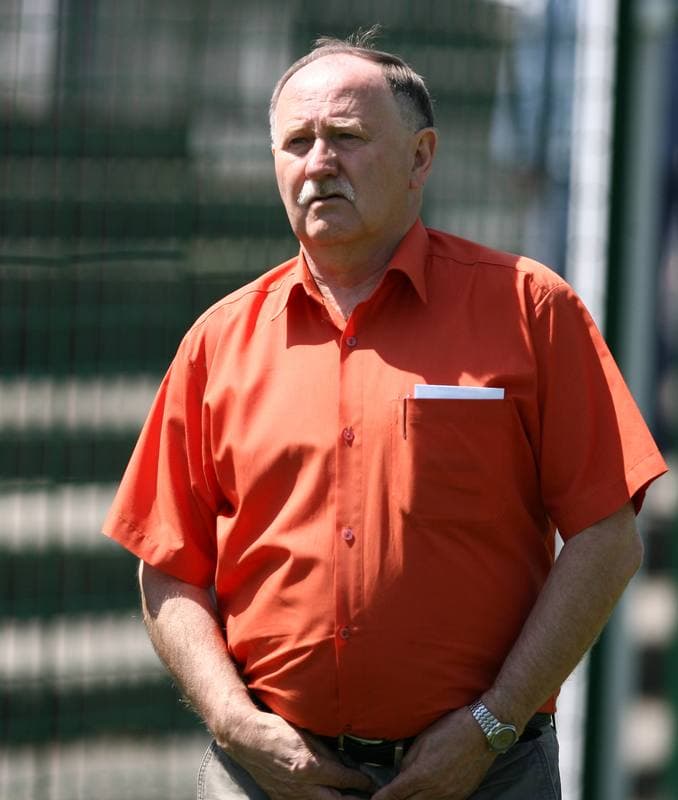 Football. III Liga Opolsko Slaska. Grunwald Ruda Slaska - Pniowek Pawlowice Slaskie. 16.05.2015