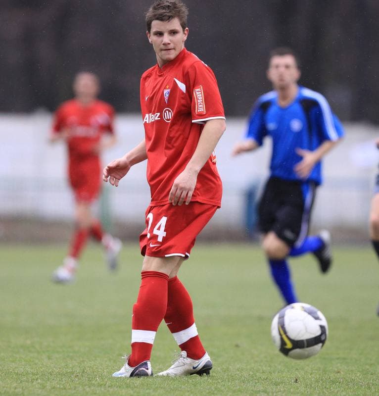 Football. Sparing. Wawel Wirek - Gornik Zabrze. 27.03.2010
