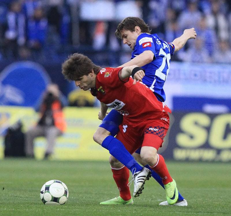 Football. Ekstraklasa. Ruch Chorzow - Odra Wodzislaw. 20.04.2010
