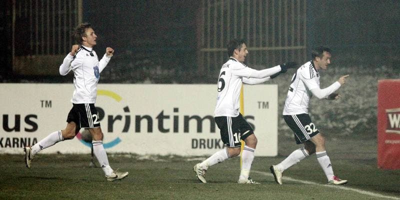 Football. Ekstraklasa. Polonia Bytom - Legia Warsaw. 26.11.2010