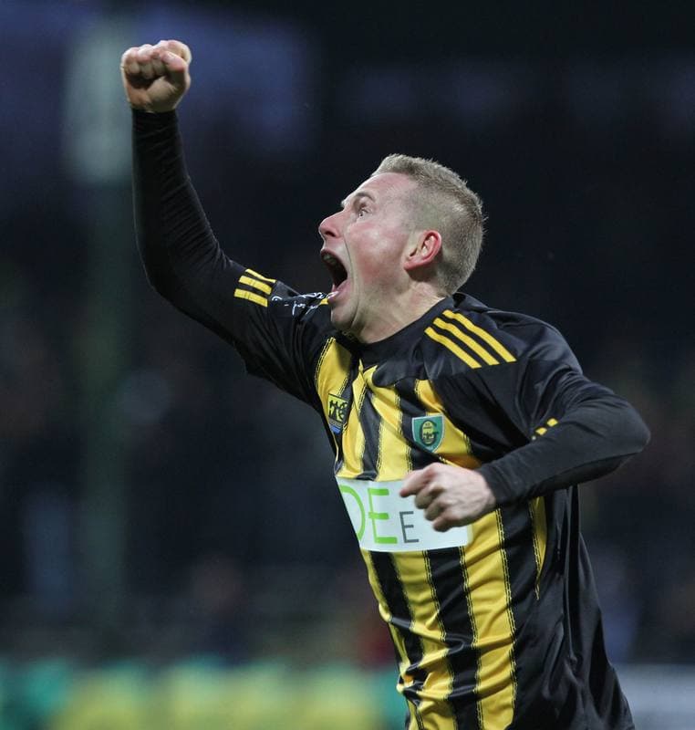 Football. I liga. GKS Katowice - Dolcan Zabki. 31.03.2012