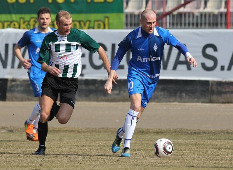 Football. II liga. ROW Rybnik - Baltyk Gdynia. 18.03.2012
