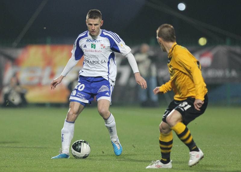 Football. I Liga. Podbeskidzie Bielsko-Biala - GKS Katowice. 02.04.2011