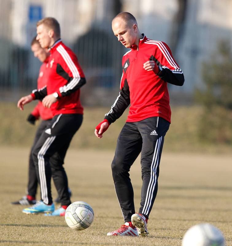 Football. Gornik Zabrze. Training. 07.01.2016