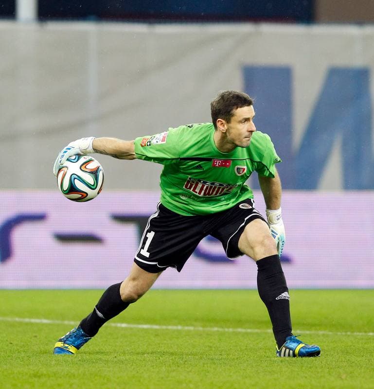 Football. T-Mobile Ekstraklasa. Piast Gliwice - Pogon Szczecin. 15.12.2014