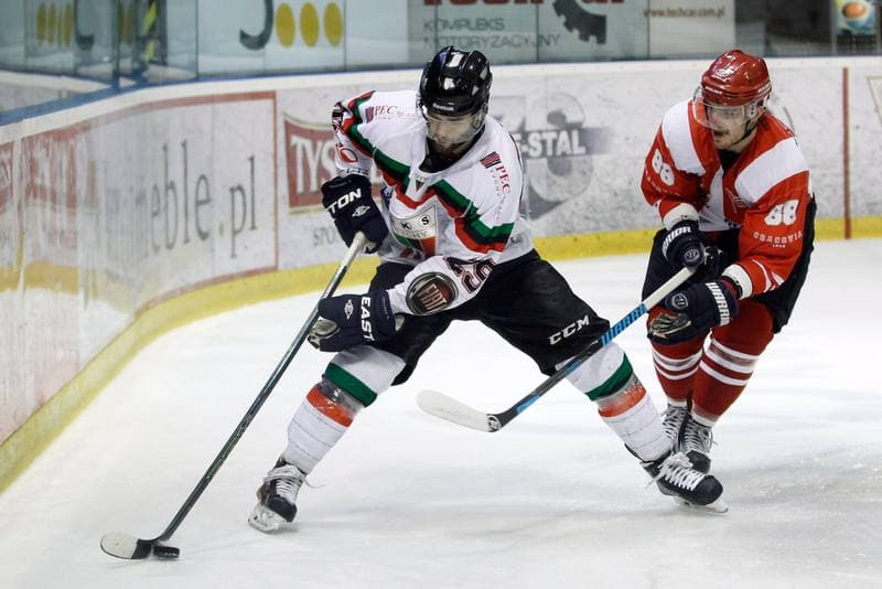 Ice Hockey. Polska Hokej Liga. GKS Tychy - Comarch Cracovia Krakow. 26.01.2016