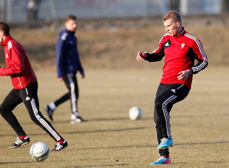 Football. Gornik Zabrze. Training. 07.01.2016