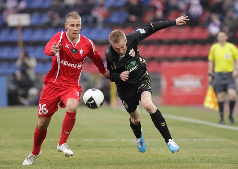 Football. Ekstraklasa. Gornik Zabrze - Polonia Bytom. 06.11.2010