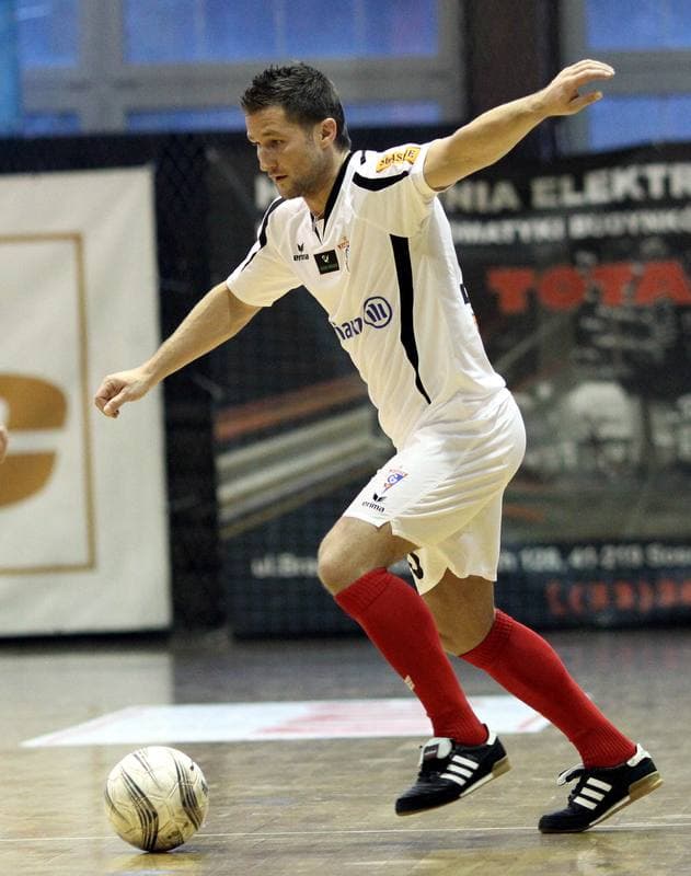 Handball. Charytatywny Mecz. NMC Powen Zabrze - Gornik Zabrze. 16.01.2011