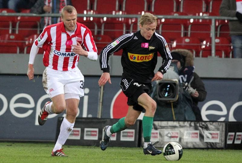 Football. T-Mobile Ekstraklasa. Cracovia Krakow - Lechia Gdansk. 18.02.2012