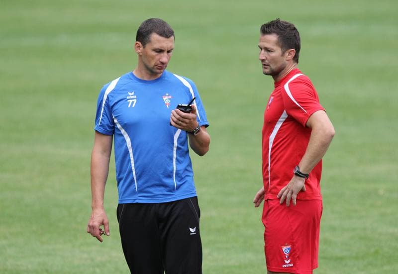 Football. Gornik Zabrze. Training. 11.01.2011