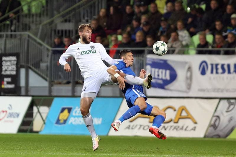 Football. ePojsteni.cz 1 liga. MFK Karvina - Slovan Liberec. 26.10.2016