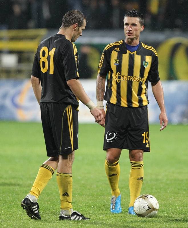 Football. I liga. GKS Katowice - Termalica Bruk-Bet Nieciecza. 22.07.2011