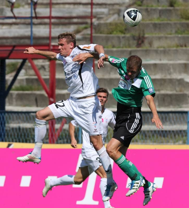 Football. T-Mobile Ekstraklasa. Gornik Zabrze - GKS Belchatow. 20.08.2011