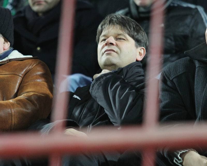 Football. Belchatow Ekstraklasa. GKS Belchatow - Gornik Zabrze. 08.04.2011