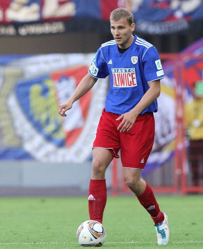 Football. I liga. Piast Gliwice - Dolcan Zabki. 09.05.2012