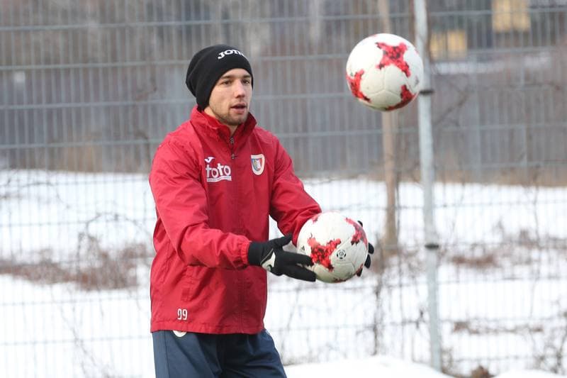 Football. Piast Gliwice. Training. 02.02.2017