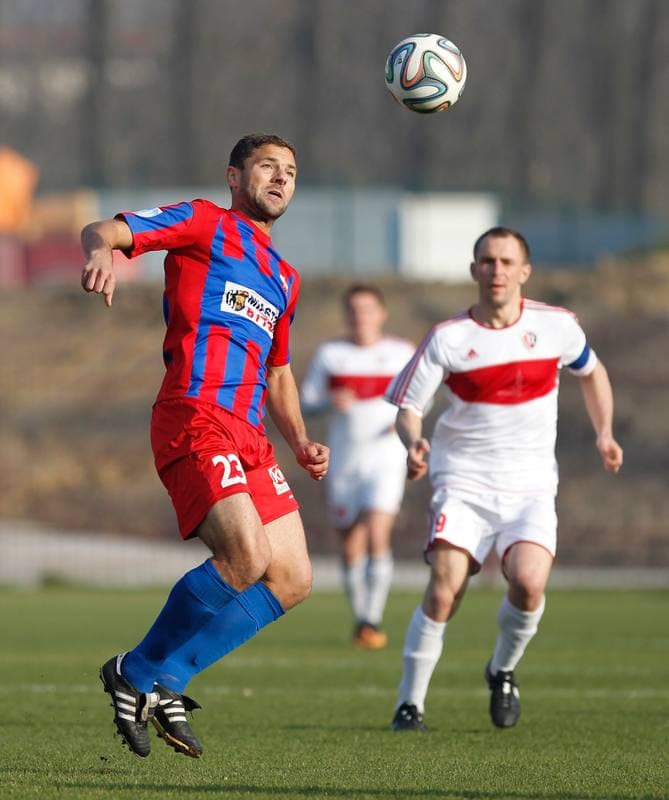 Football. III Liga Opolsko Slaska. Polonia Bytom - Ruch Zdzieszowice. 15.11.2014