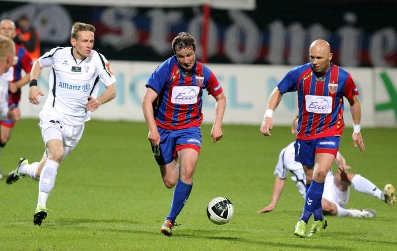 Football. Bytom Ekstraklasa. Polonia Bytom - Gornik Zabrze. 13.05.2011