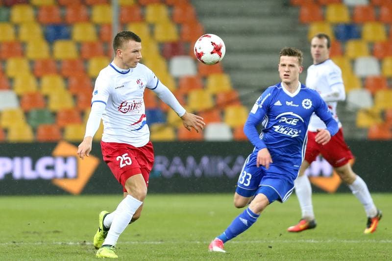 Football. Nice I Liga. Podbeskidzie Bielsko-Biala - Stal Mielec. 21.11.2017
