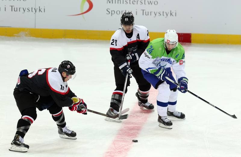 Ice Hockey. World Championship Division 1A. Japan - Slovenia. 23.04.2016