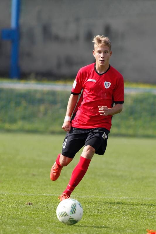 Football. Centralna Liga Juniorow. Piast Gliwice - Lech Poznan. 01.10.2016