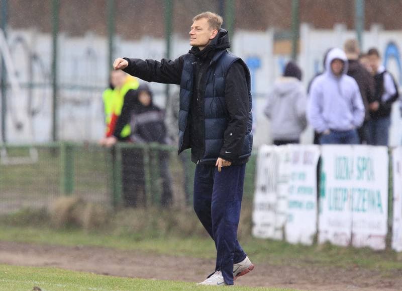 Football. Sparing. Wawel Wirek - Gornik Zabrze. 27.03.2010