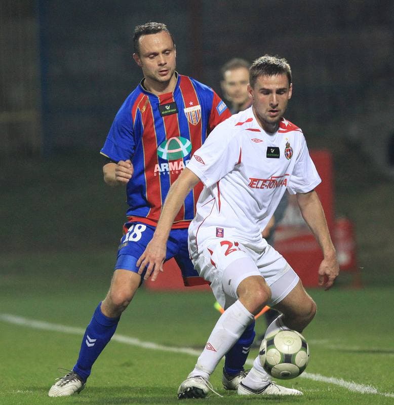 Football. Ekstraklasa. Polonia Bytom - Wisla Krakow. 20.03.2011