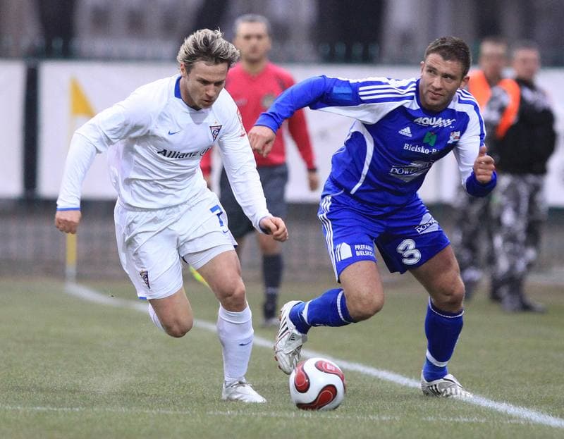 Football. I liga. Podbeskidzie Bielsko-Biala - Gornik Zabrze. 20.03.2010