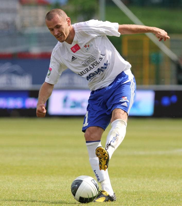 Football. T-Mobile Ekstraklasa. Podbeskidzie Bielsko-Biala - Widzew Lodz. 14.08.2011