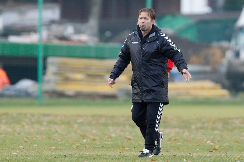 Football. GKS Tychy. Training. 02.11.2016