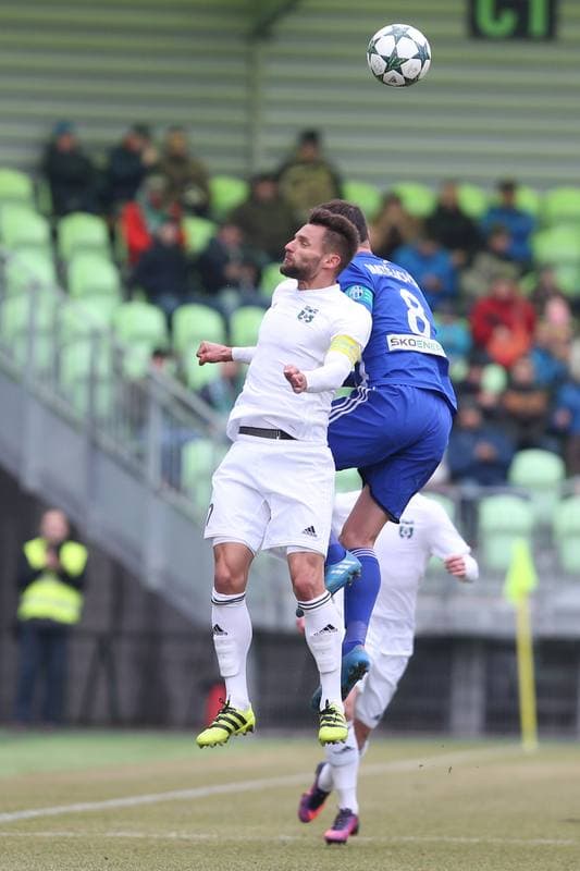 Football. ePojisteni.cz 1 Liga. MFK Karvina - FK Mlada Boleslav. 19.02.2017