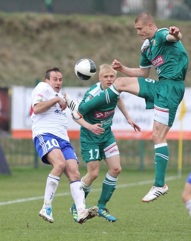 Football. T-Mobile Ekstraklasa. Podbeskidzie Bielsko-Biala - Slask Wroclaw. 14.04.2012