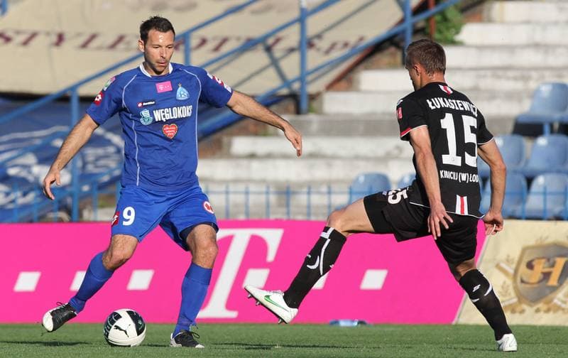 Football. T-Mobile Ekstraklasa. Ruch Chorzow - LKS Lodz. 28.04.2012