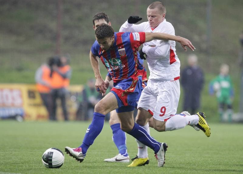 Football. Ekstraklasa. Polonia Bytom - Widzew Lodz. 01.10.2010