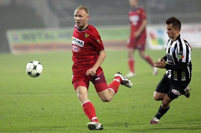 Football. I liga. Odra Wodzislaw - Sandecja Nowy Sacz. 09.10.2010