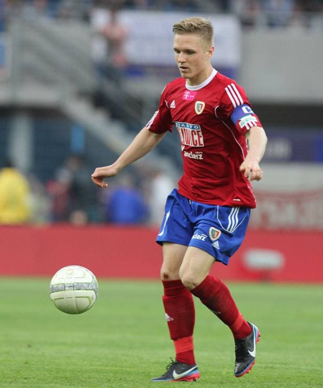 Football. T-Mobile Ekstraklasa. Piast Gliwice - Legia Warsaw. 27.04.2013