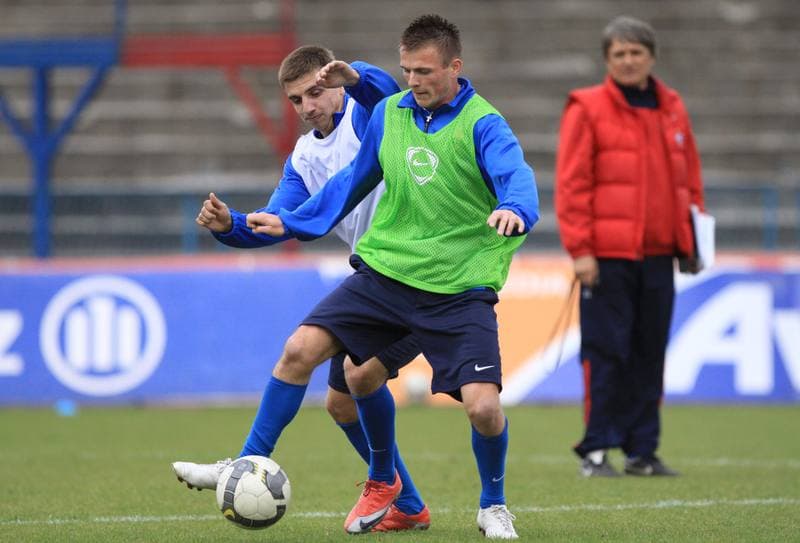 Football. Gornik Zabrze. Training. 11.01.2011
