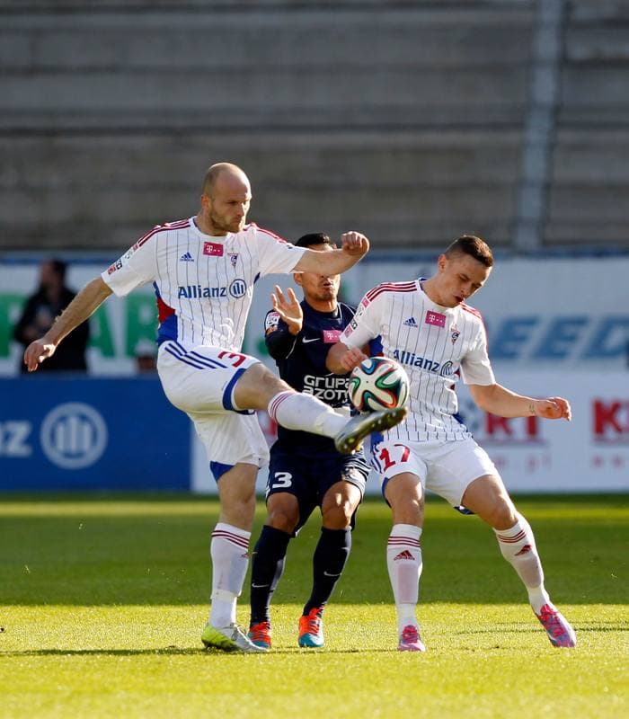 Football. T-Mobile Ekstraklasa. Gornik Zabrze - Pogon Szczecin. 02.11.2014